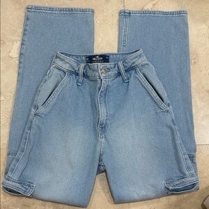 Hollister Women’s Y2K Relaxed Fit Light Blue Jeans